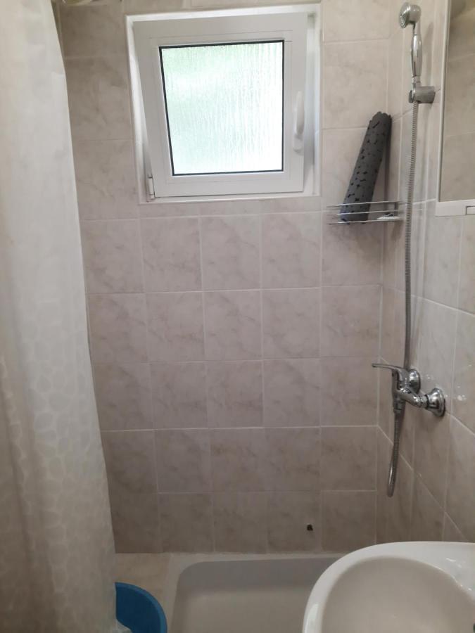 Apartmani Ana-Lora Lopar Zewnętrze zdjęcie