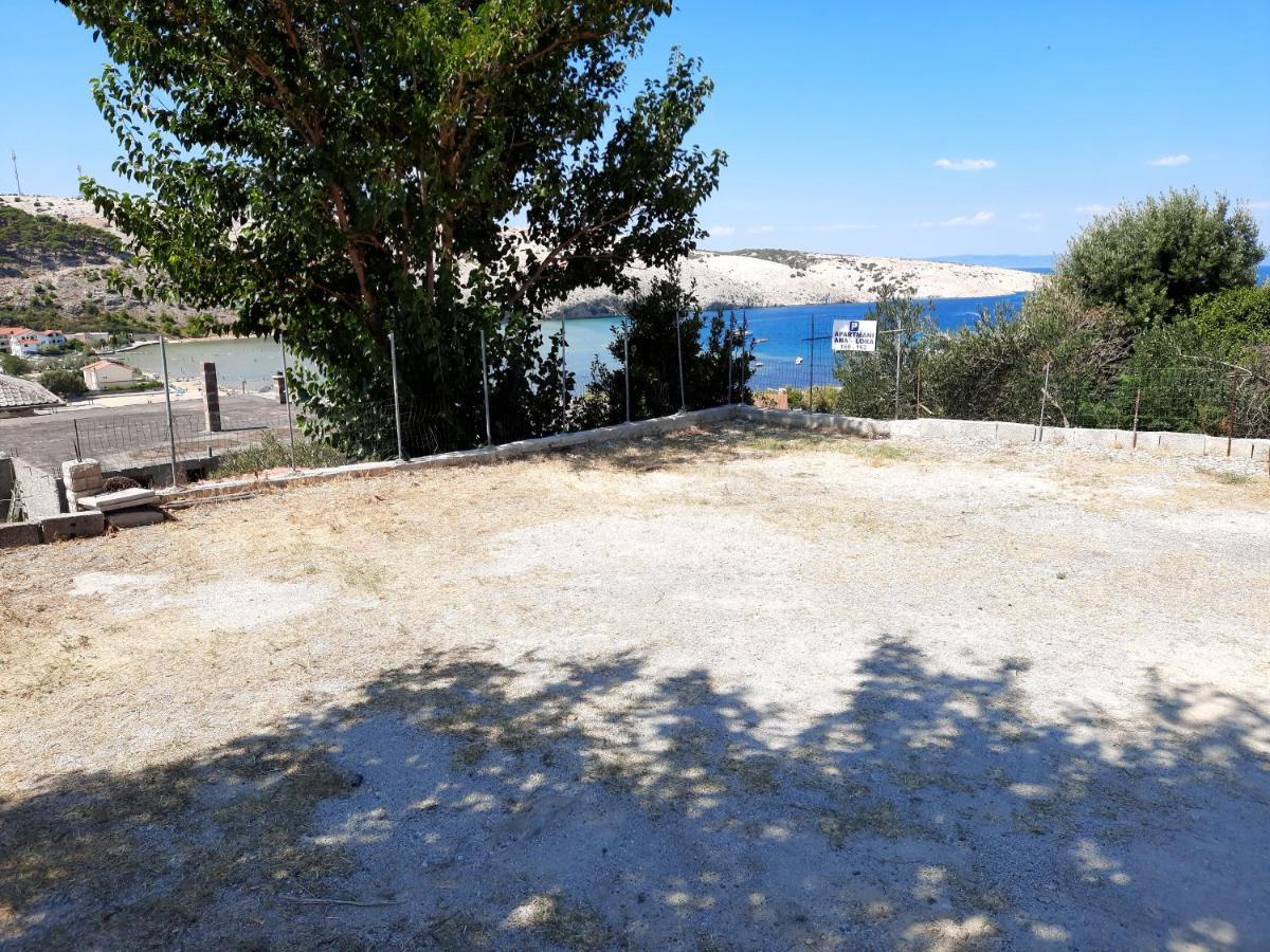Apartmani Ana-Lora Lopar Zewnętrze zdjęcie